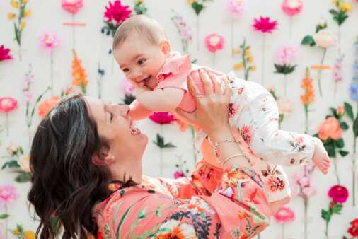 Scatti in serra per la Festa della Mamma