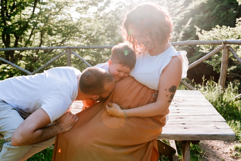 Rita, Enrico e Leone | Aspettando Letizia – Servizio fotografico di gravidanza in campigna