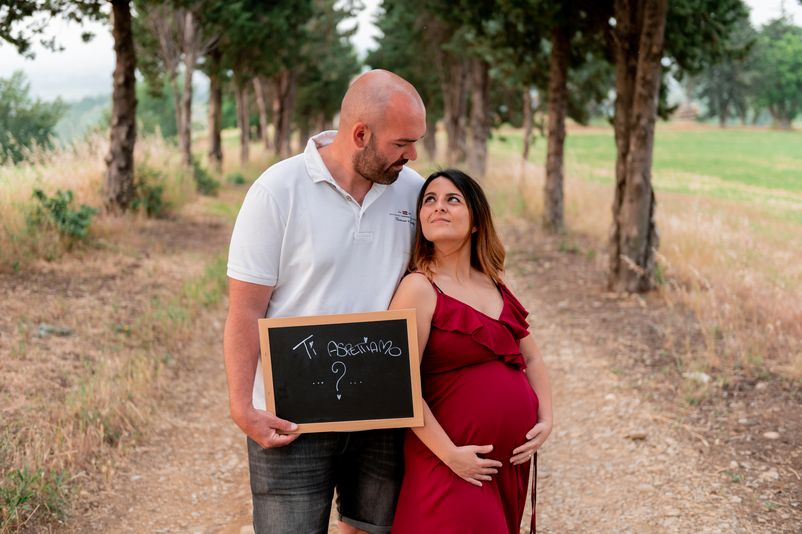 Samantha + Nicolas – Aspettando… | Servizio fotografico di gravidanza in collina